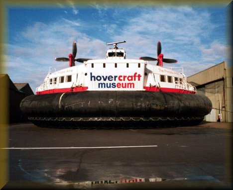 Summer Travel Plans?  Fire Up Your Own Hovercraft
